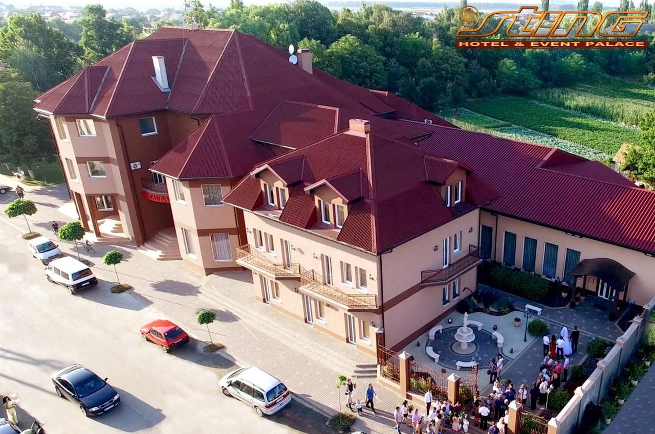 Отель Sting Hotel & Event Palace Velikaya Dobronʼ-5